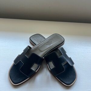 Black Hermes Orans size 37
